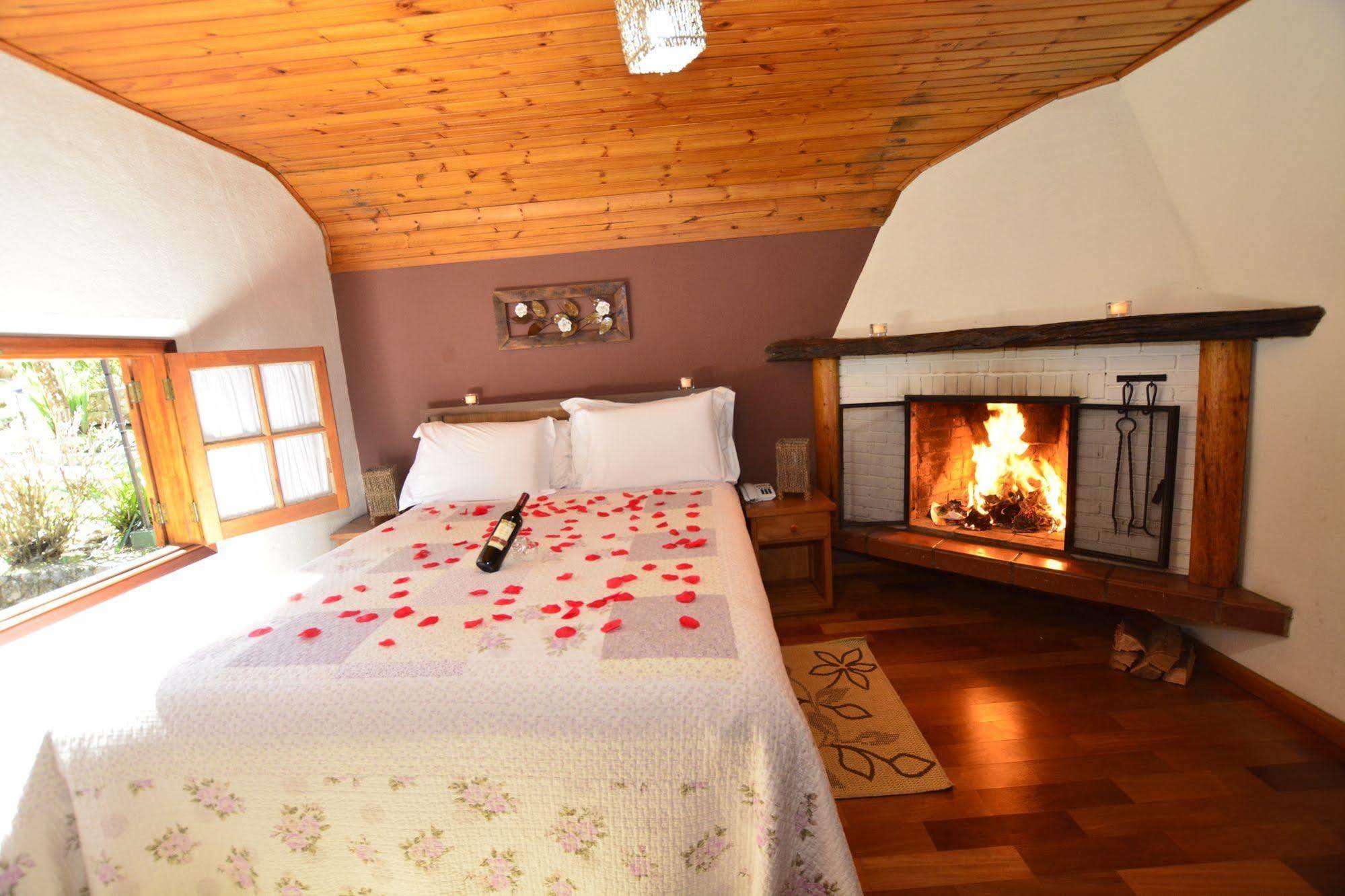 Hotel Piao Mineiro Monte Verde  Bagian luar foto