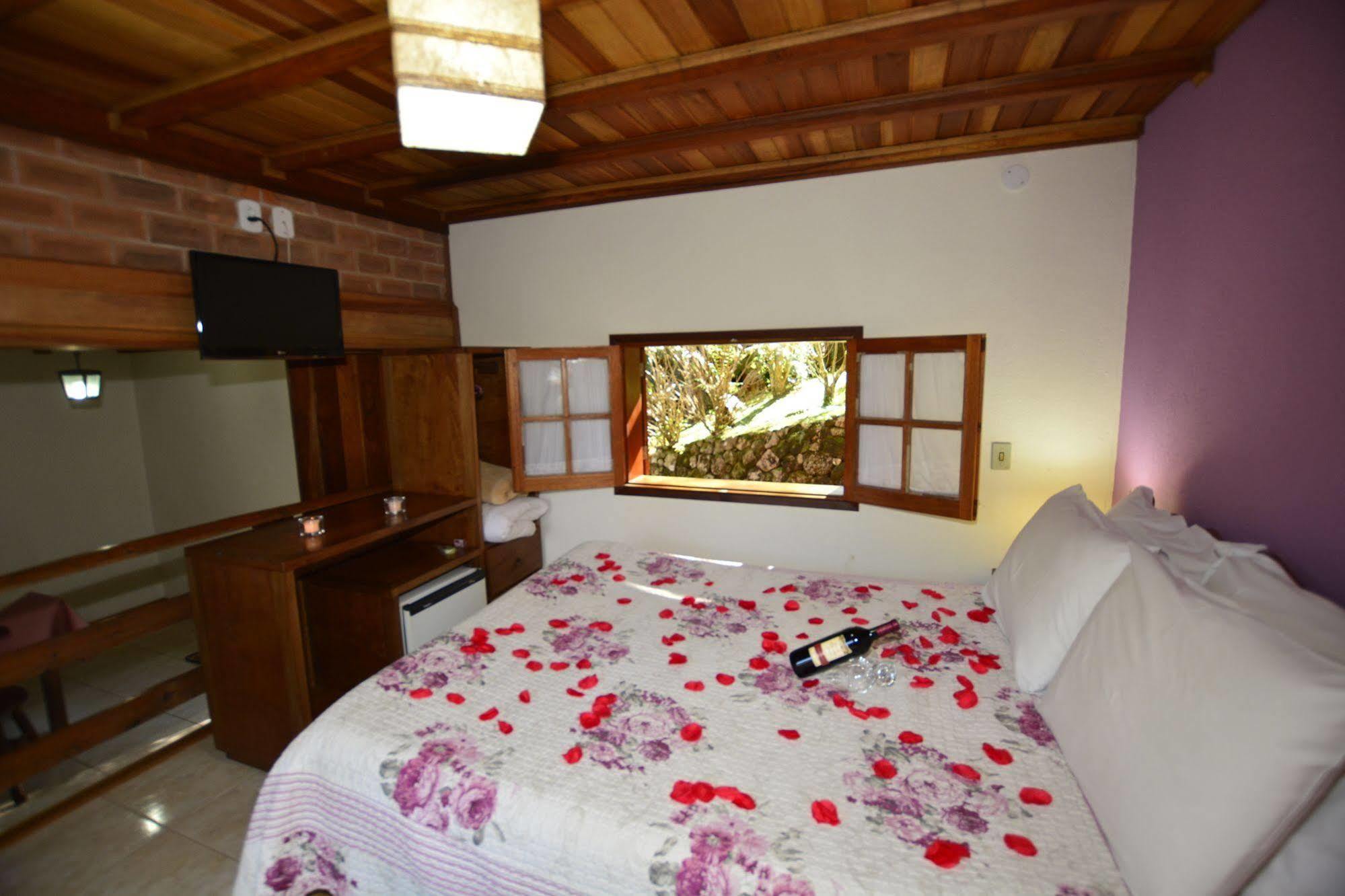 Hotel Piao Mineiro Monte Verde  Bagian luar foto